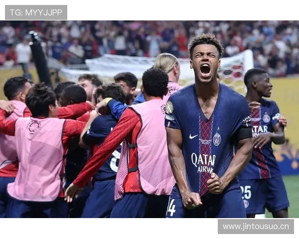 巴黎圣日耳曼中场一断就崩，控不住比赛还谈什么进攻？