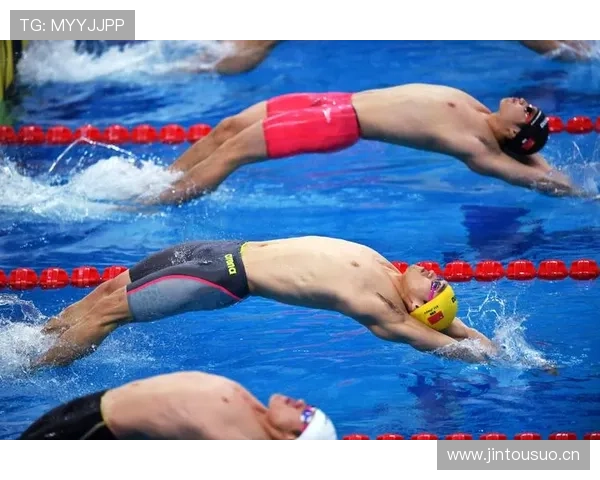 徐嘉余这么拼，衣柜里竟然没发现条泳裤？这生活细节太让人迷惑了